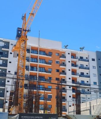 Oferta para la venta de viviendas en SD muestra auge de apartamentos y escasez de casas