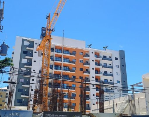 Oferta para la venta de viviendas en SD muestra auge de apartamentos y escasez de casas