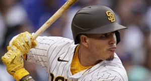 Manny Machado iguala marca histórica de extrabases de Moisés Alou