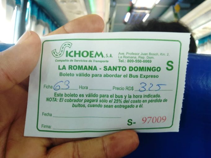 Suben hasta RD$50 a los pasajes en La Romana pese a subsidios a transportistas